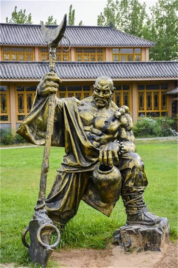 鲁智深铜雕塑