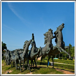 园林铜马雕塑