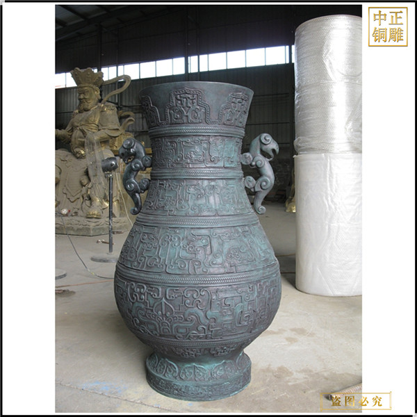 1仿古铜花瓶铸造厂家.jpg