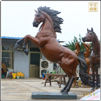 2.2米铜马雕塑