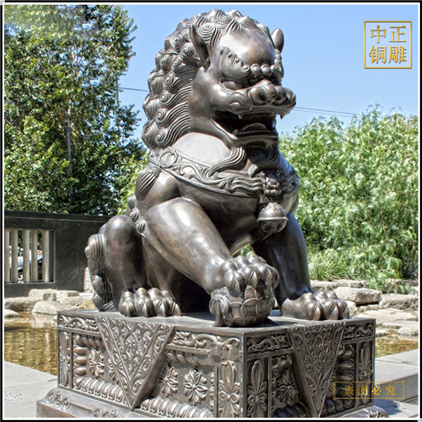 故宫铜狮子雕塑摆件