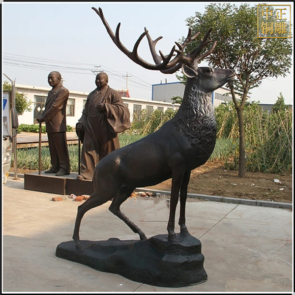 1.8米铜鹿雕塑铸造